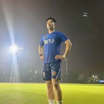 曹鹏